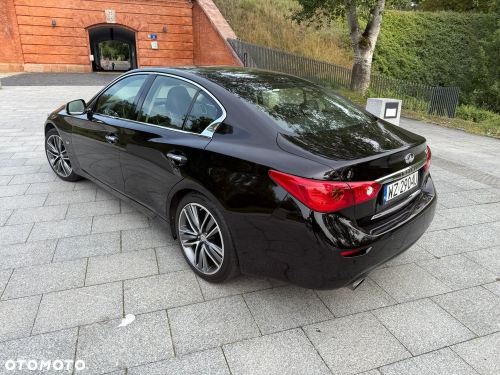 Infiniti Q50 - 11