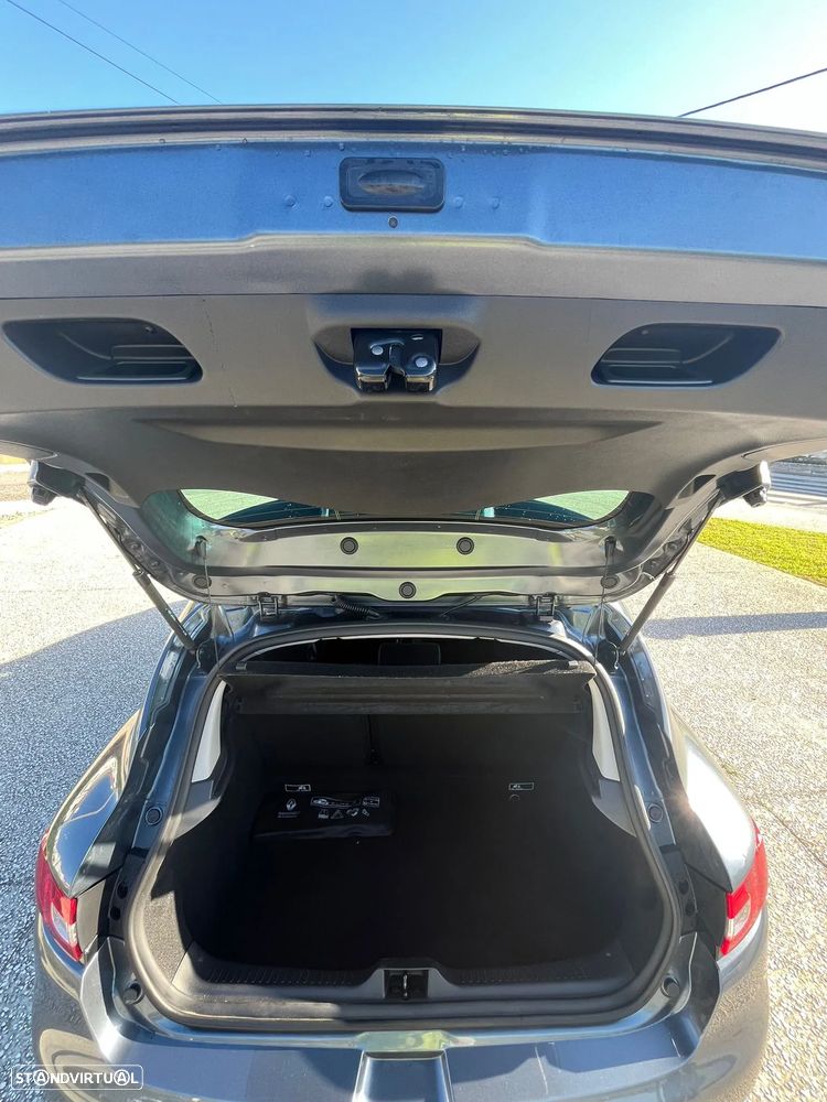 Renault Clio 0.9 TCE Limited - 10