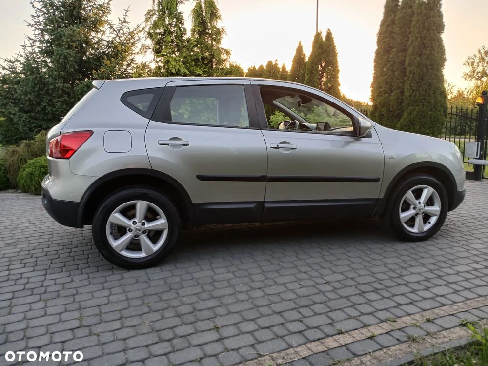 Nissan Qashqai 2.0 4x4 Tekna Pack - 16
