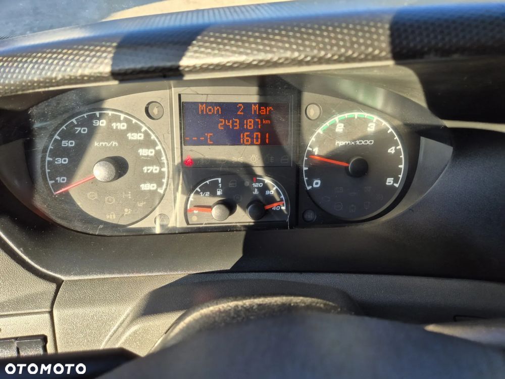Iveco 50C17 3.0 170KM - 9
