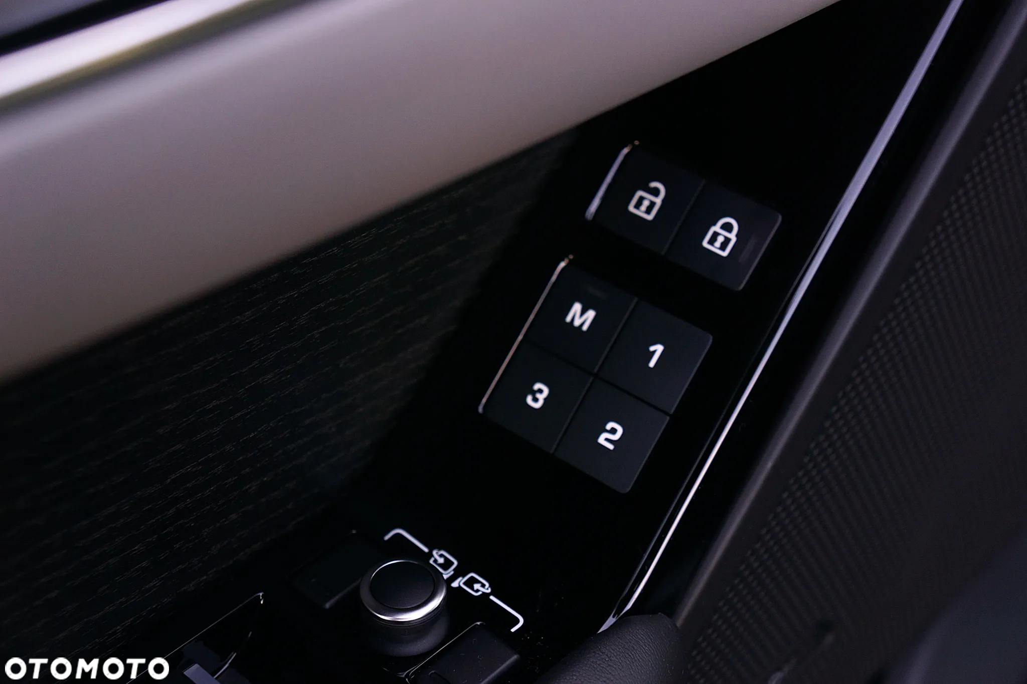 Land Rover Range Rover Velar - 15