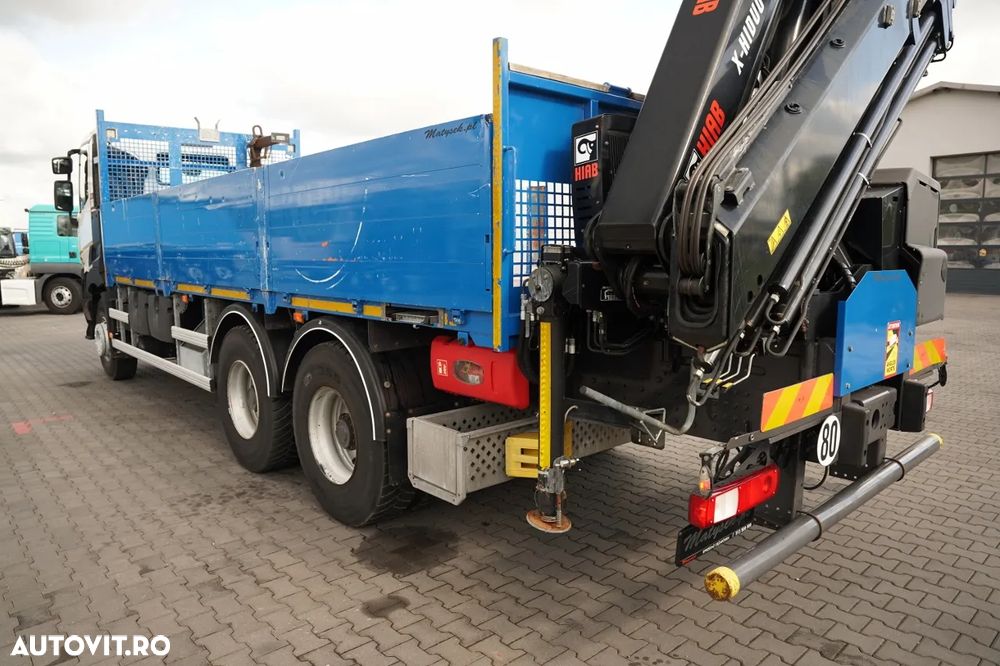 Renault C 380 / 6x4 / CAROSERIE DE LIVRARE 6,8 m / + HIAB X-HIPRO 192 ES-4 ÎNALTĂ DE RIDICARE: 12,4 M / ROTATOARE / FURCĂ PENTRU PALEȚI / EURO 6 - 18