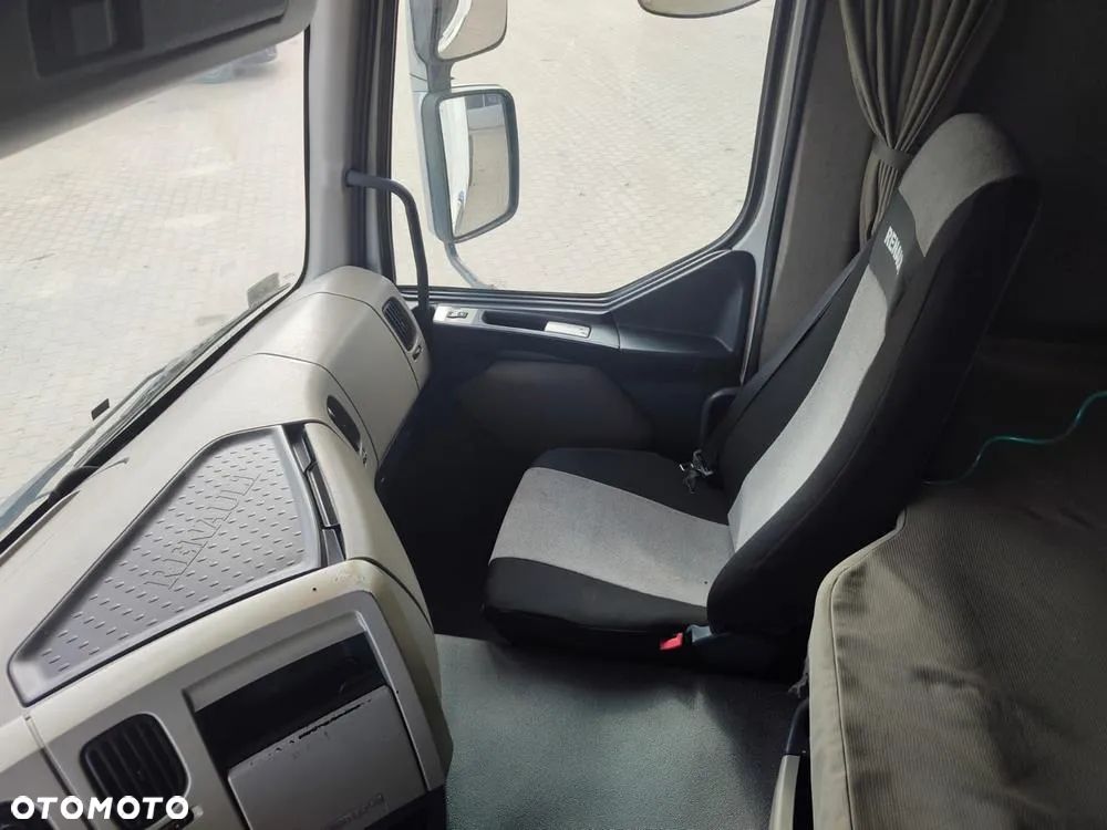 Renault Premium 460 - 11