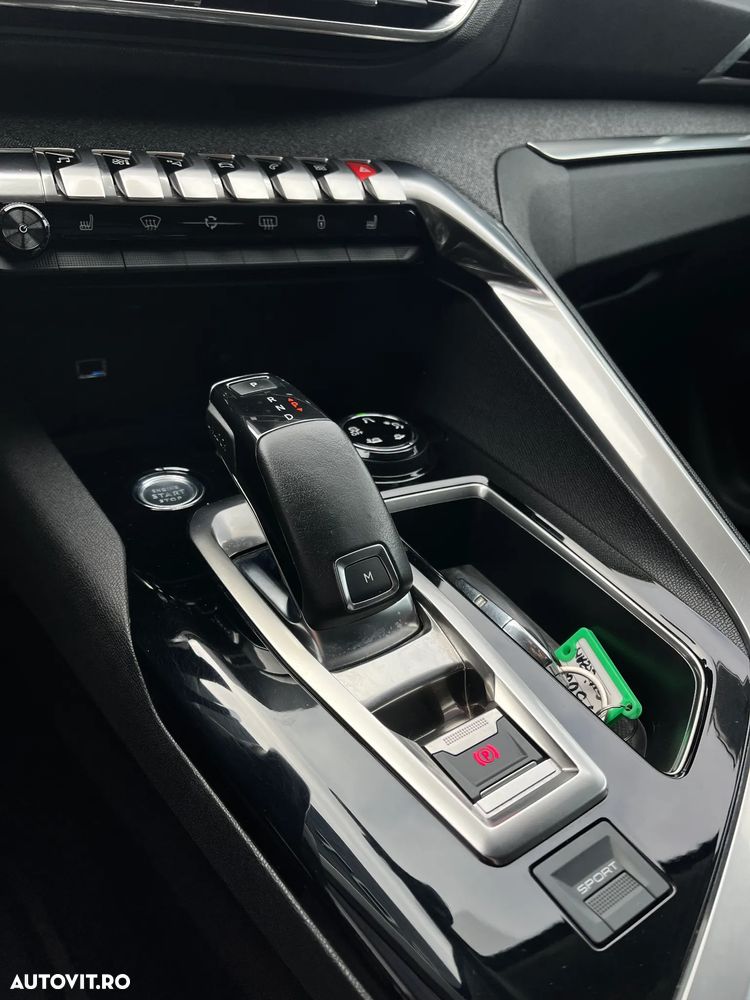 Peugeot 5008 1.5 BlueHDI s&s EAT8 Allure - 17