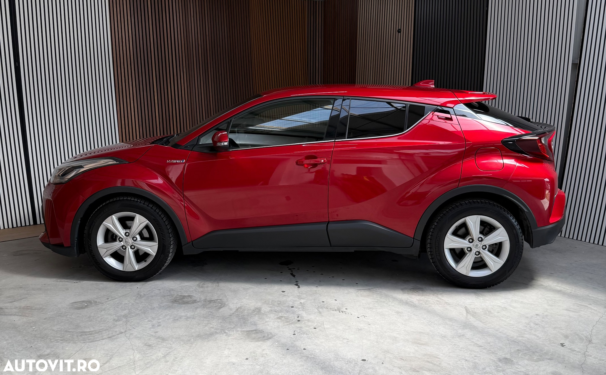 Toyota C-HR 1.8 HSD 122 CP 4x2 CVT Style - 12