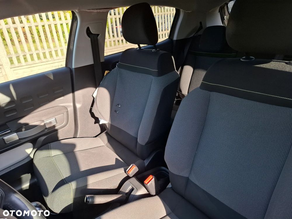 Citroën C3 Pure Tech 82 FEEL - 22