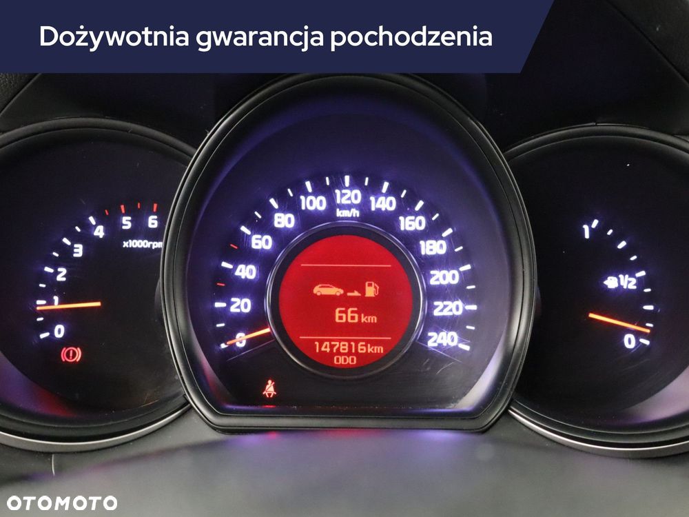 Kia Ceed - 13