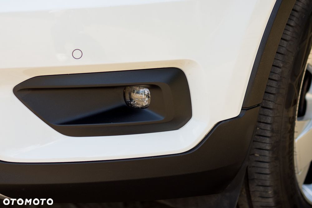 Volvo XC 40 T3 Momentum Pro - 7