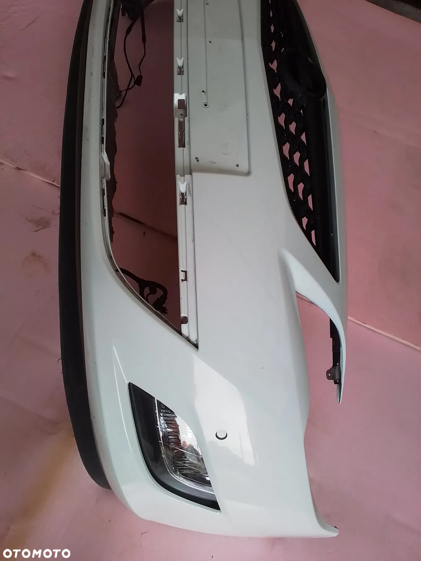 Z40R Zderzak przód przedni Opel Astra J 4 HB - 7
