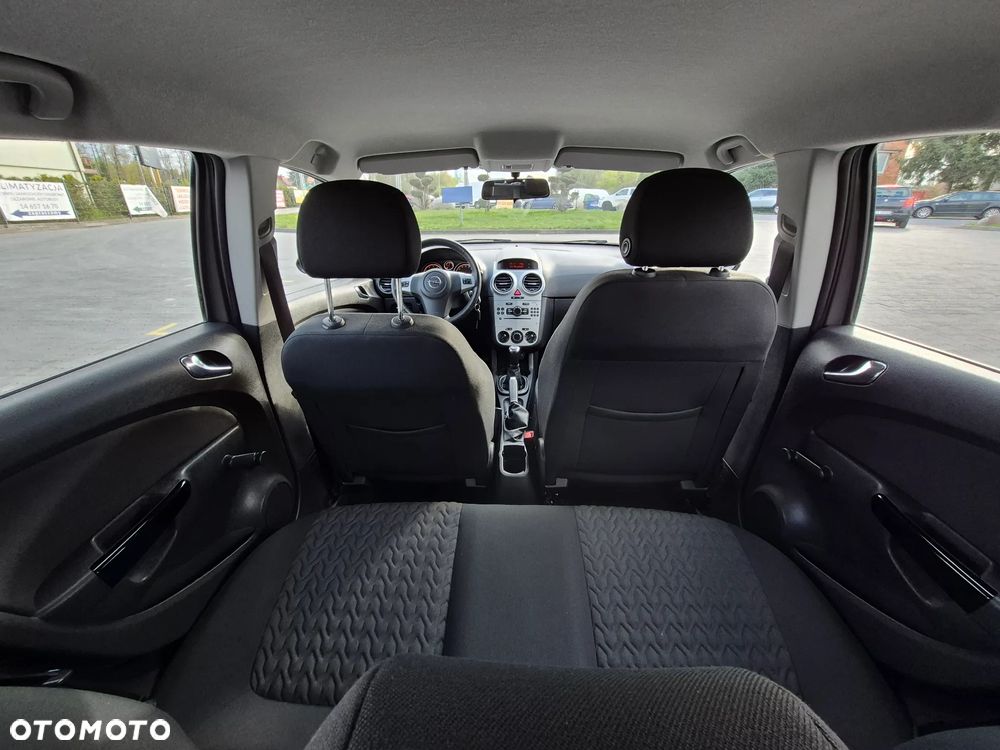 Opel Corsa 1.4 16V Active - 13
