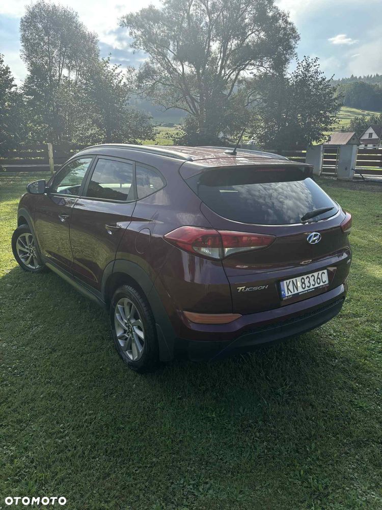 Hyundai Tucson - 2
