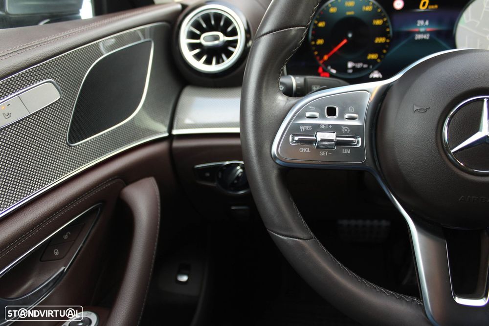 Mercedes-Benz CLS 220 d AMG Line - 9