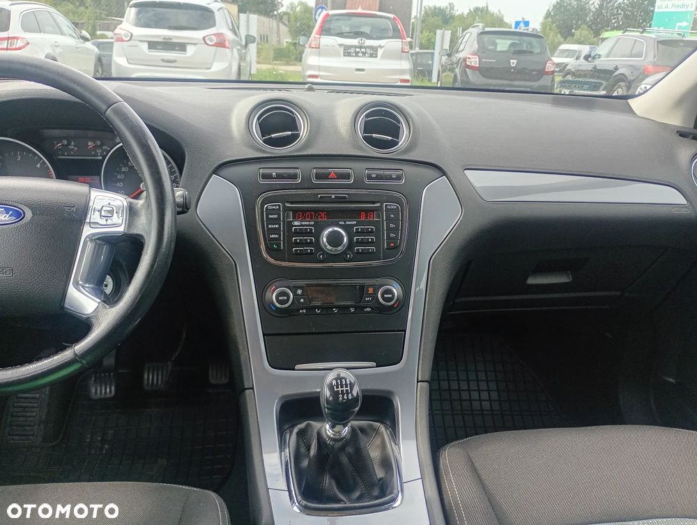 Ford Mondeo 2.0 TDCi Ambiente MPS6 - 26
