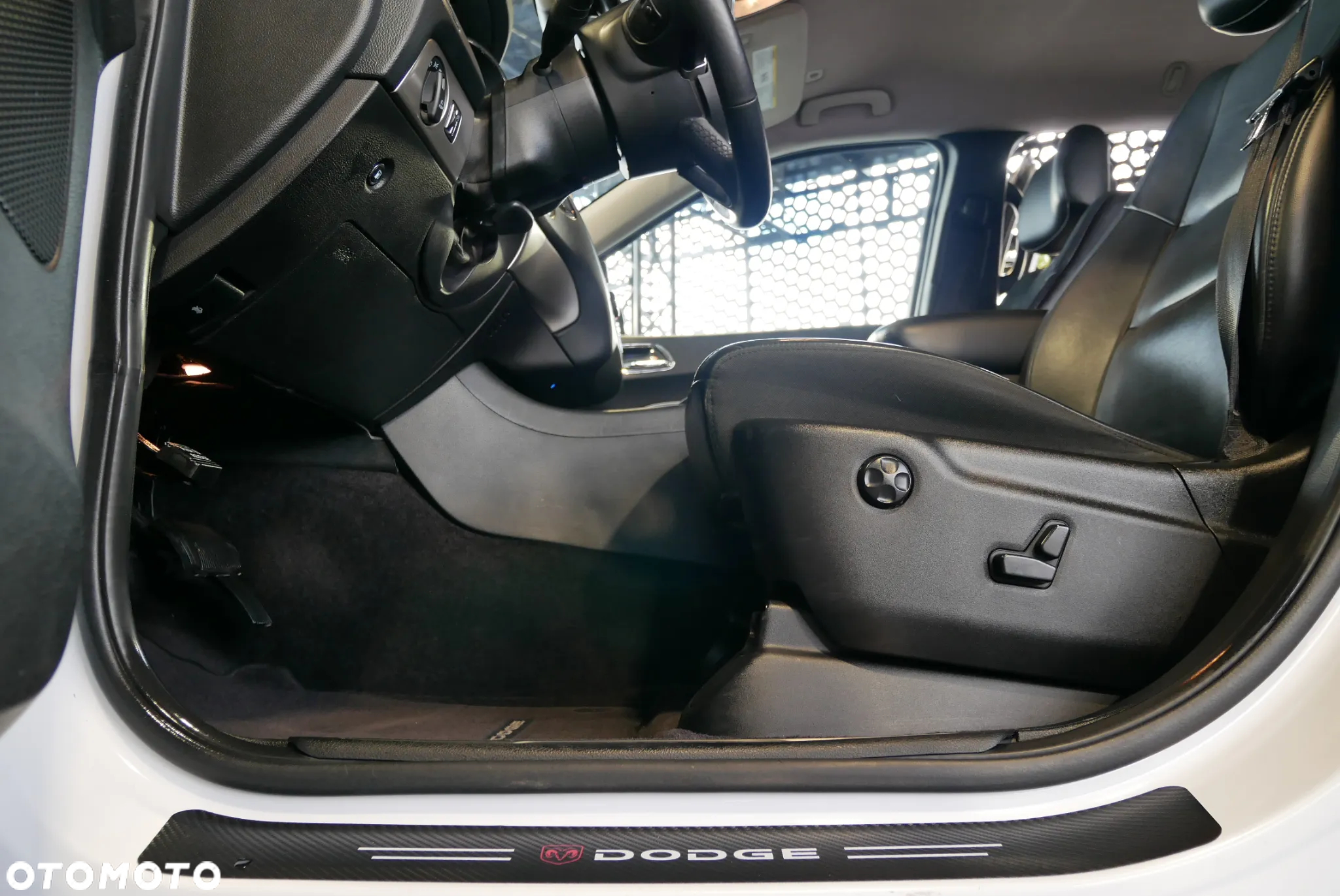 Dodge Durango - 24