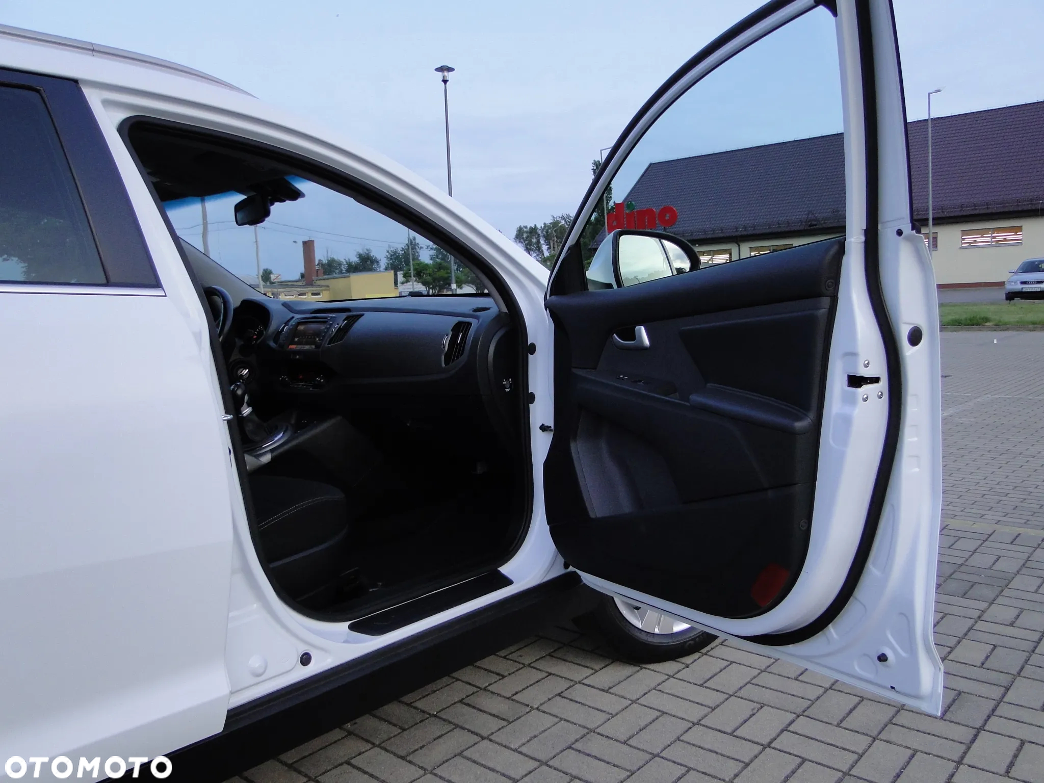 Kia Sportage - 16