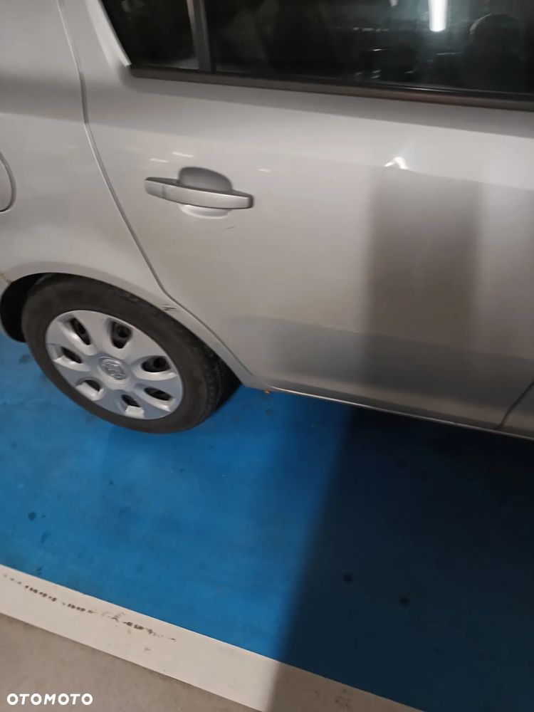 Opel Corsa 1.2 16V Enjoy - 16