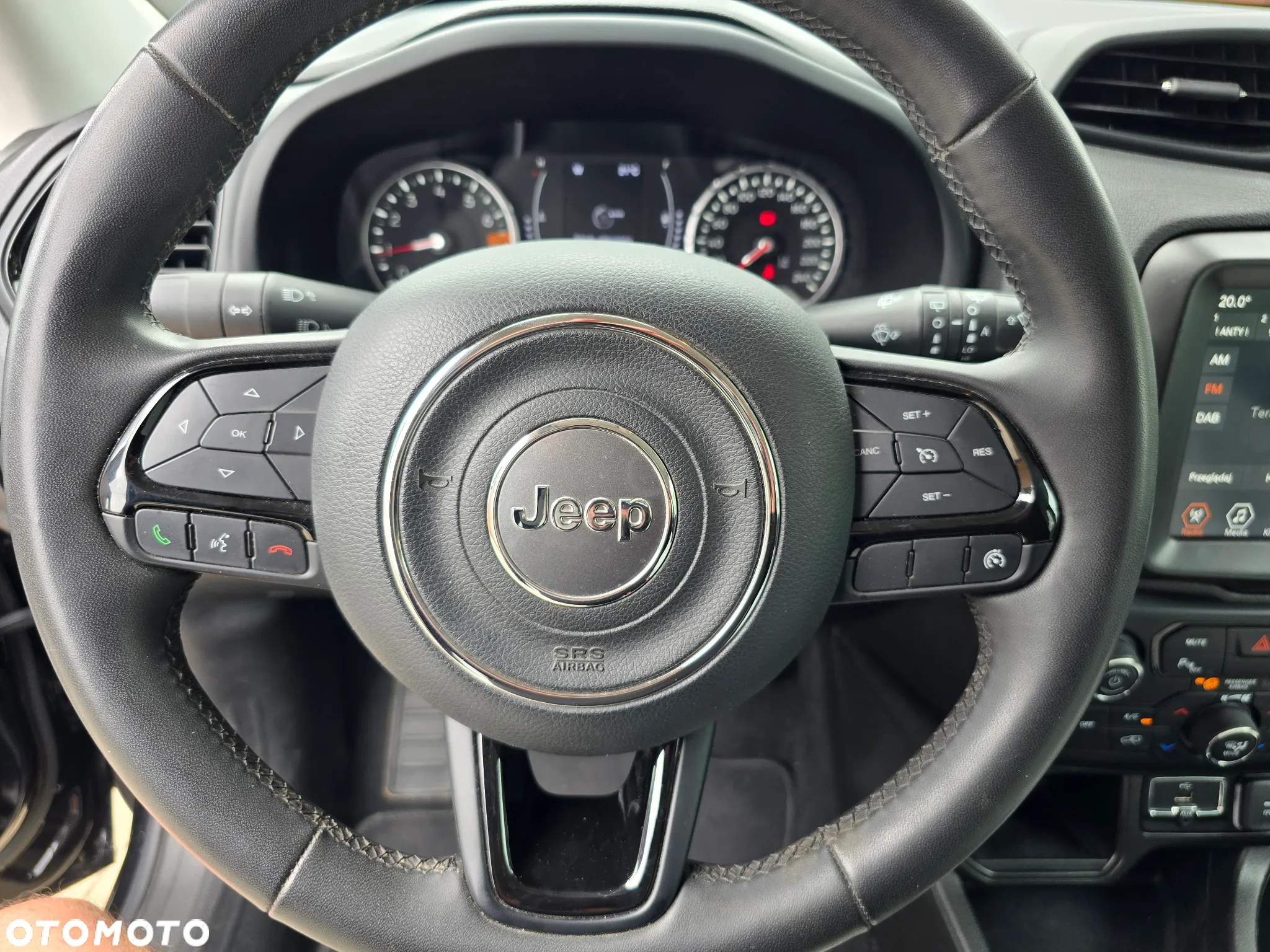 Jeep Renegade - 27