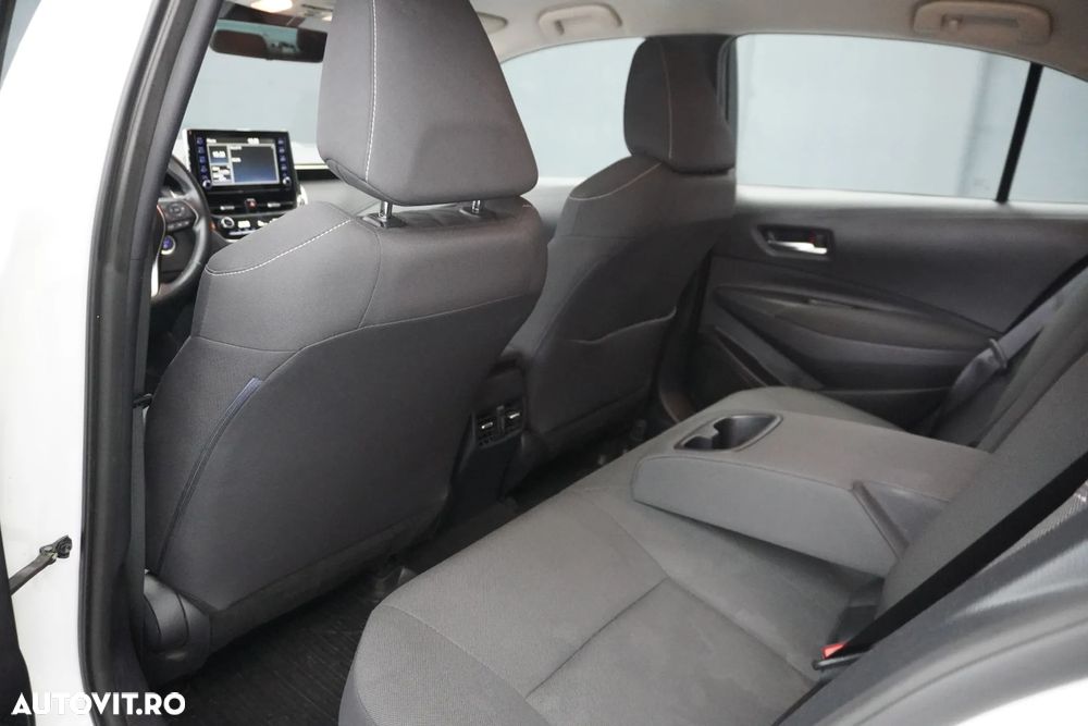Toyota Corolla 1.8 HSD Eco - 15
