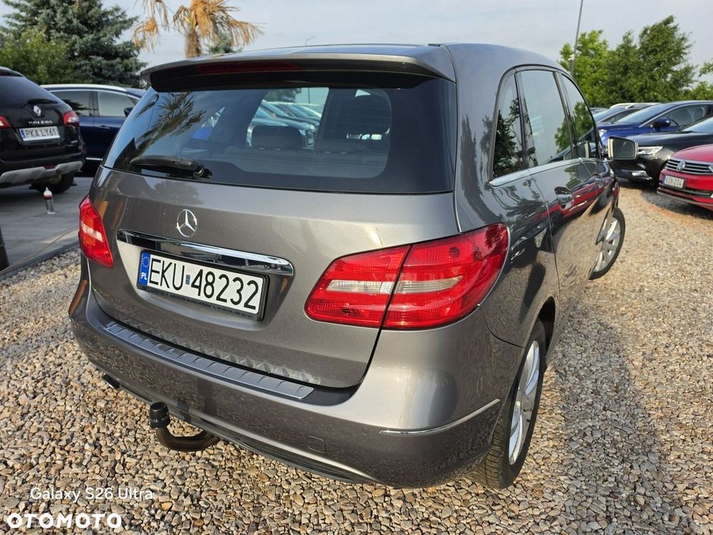 Mercedes-Benz Klasa B 180 CDI (BlueEFFICIENCY) - 19