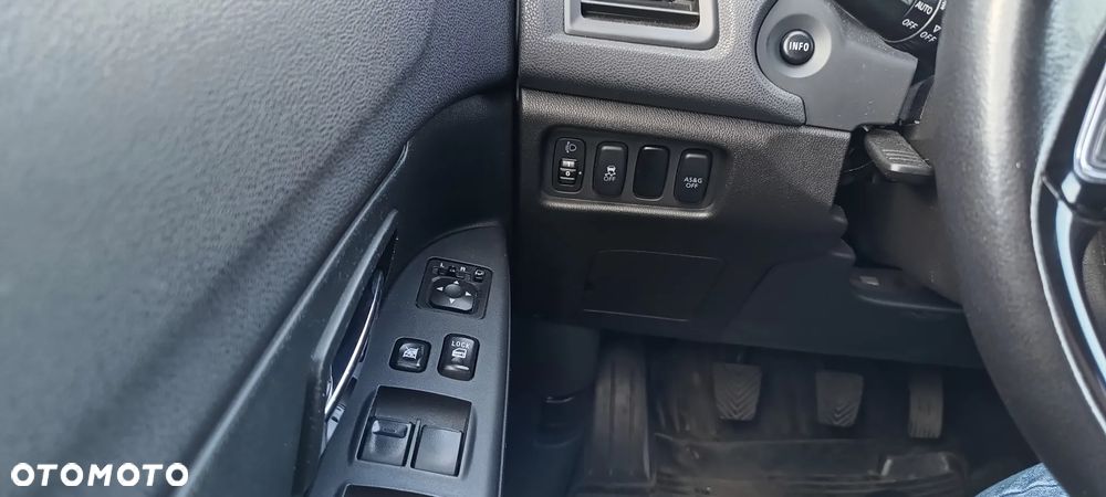 Mitsubishi ASX 1.6 DID Intense Plus 4WD - 32