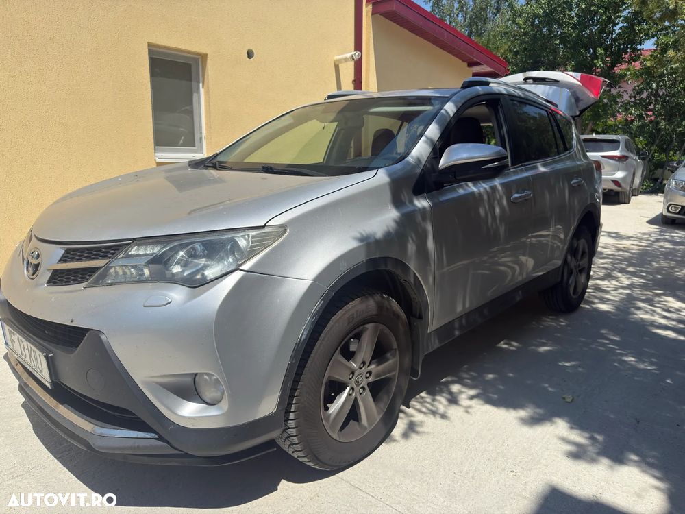 Toyota RAV4 2.2 D-4CAT 4WD Aut Luxury - 16