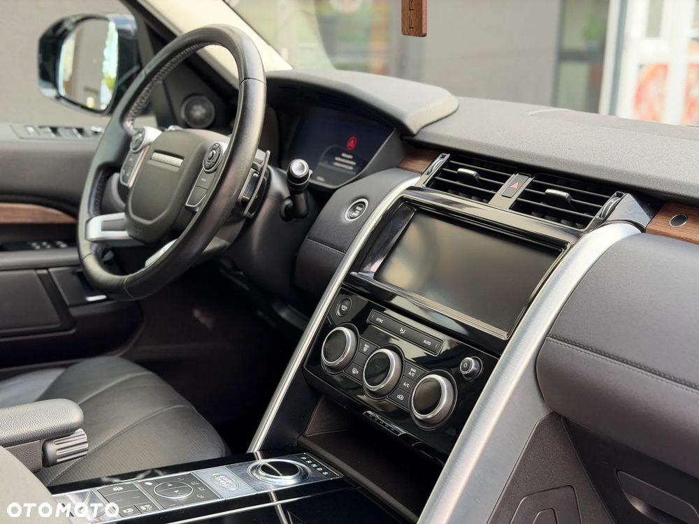 Land Rover Discovery 2.0 TD4 HSE Luxury - 31