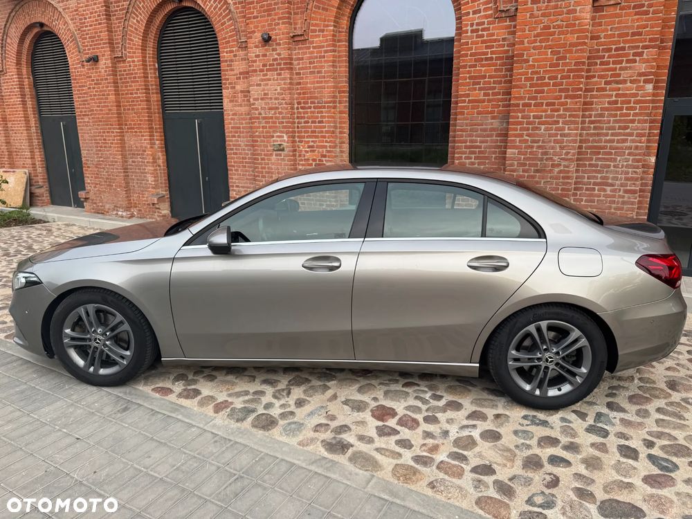 Mercedes-Benz Klasa A 220 4-Matic Progressive 7G-DCT - 18