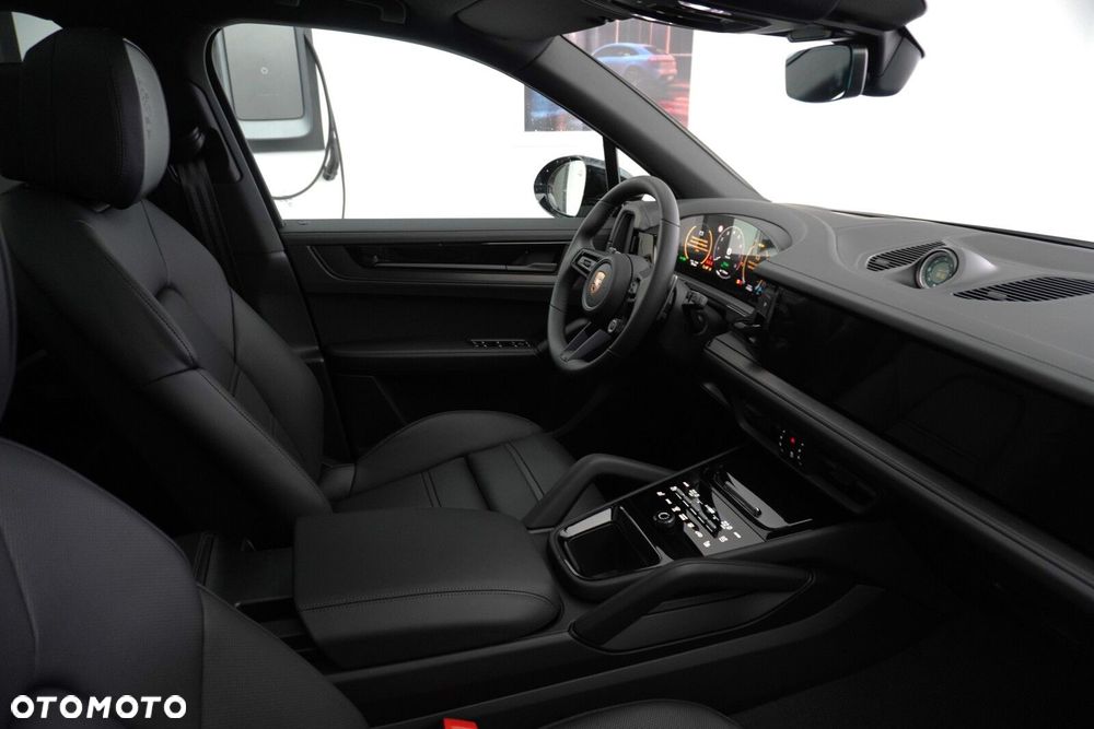 Porsche Cayenne E-Hybrid PHEV - 36