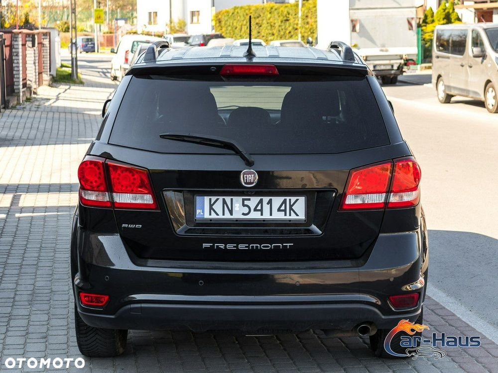 Fiat Freemont 2.0 Multijet Black Code AWD - 11