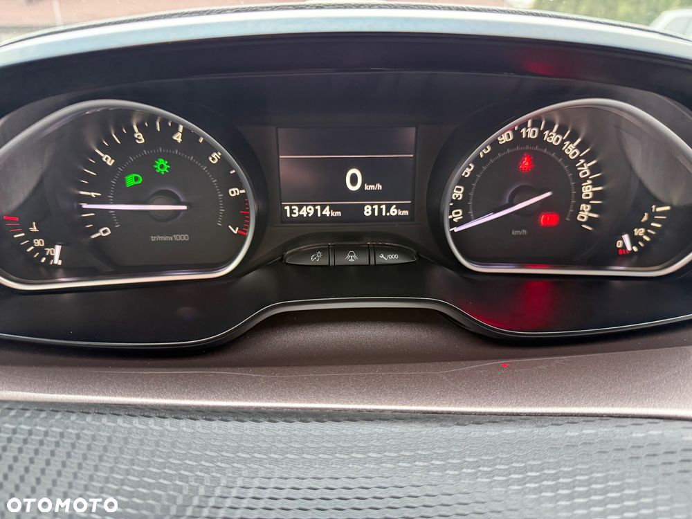 Peugeot 2008 PureTech 82 Active - 25