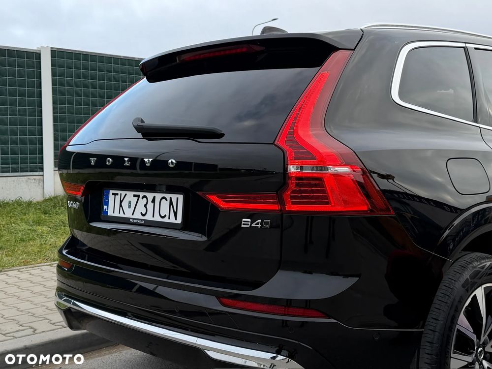 Volvo XC 60 B4 D Plus Bright - 16