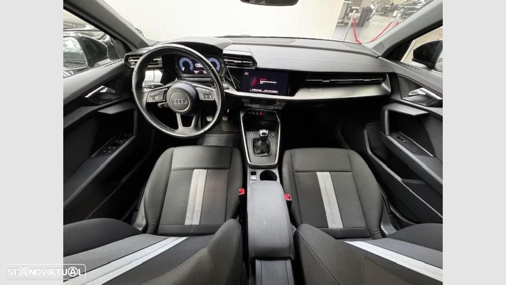 Audi A3 Sportback 30 TFSI Advanced - 13