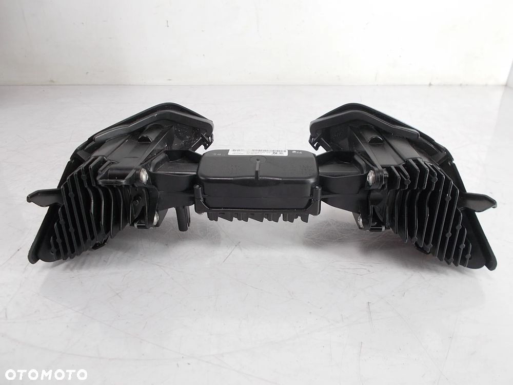 Reflektor LED lampa błotnik owiewka M1000 RR BMW K66 K67 S1000RR części - 8