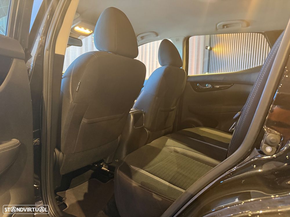 Nissan Qashqai 1.5 dCi DCT N-CONNECTA - 22