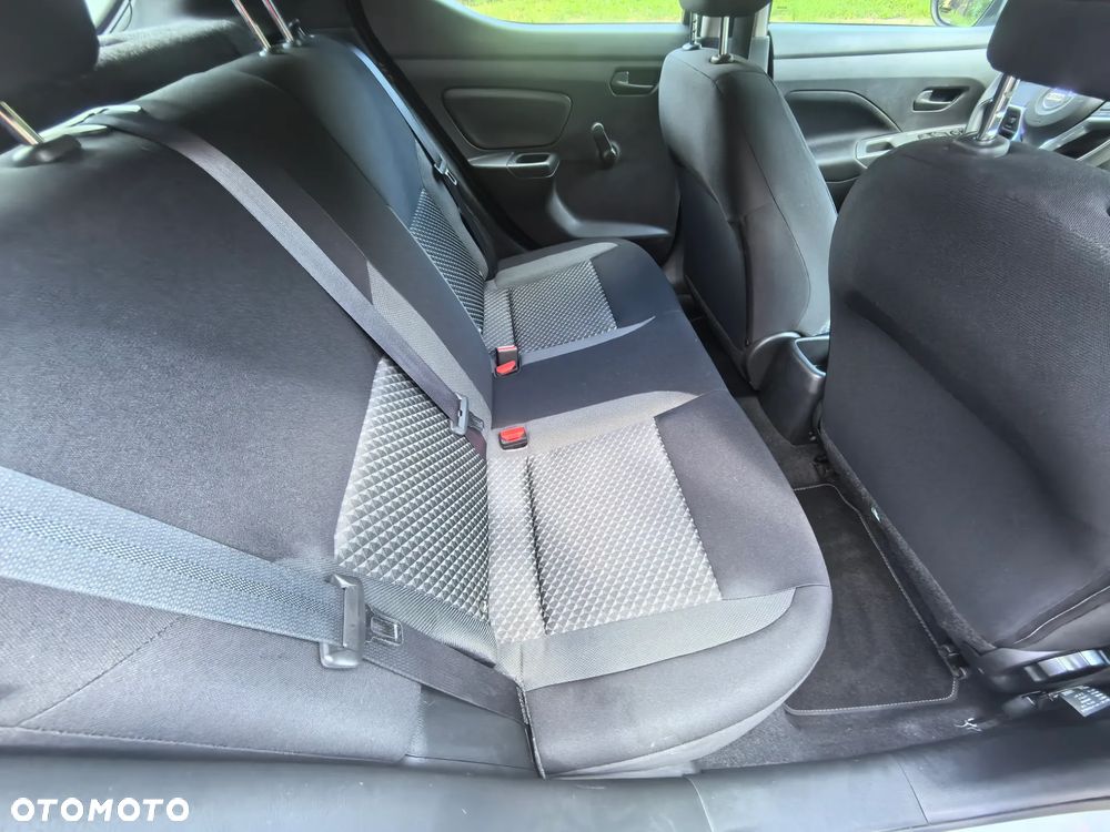 Nissan Micra - 33