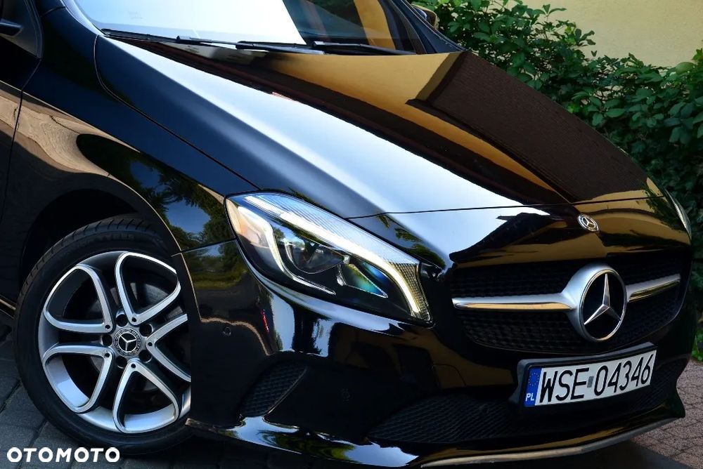 Mercedes-Benz Klasa A 200 (BlueEFFICIENCY) Urban - 2