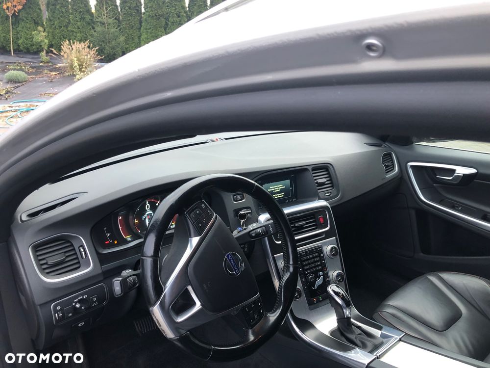 Volvo V60 D4 Geartronic Ocean Race - 2