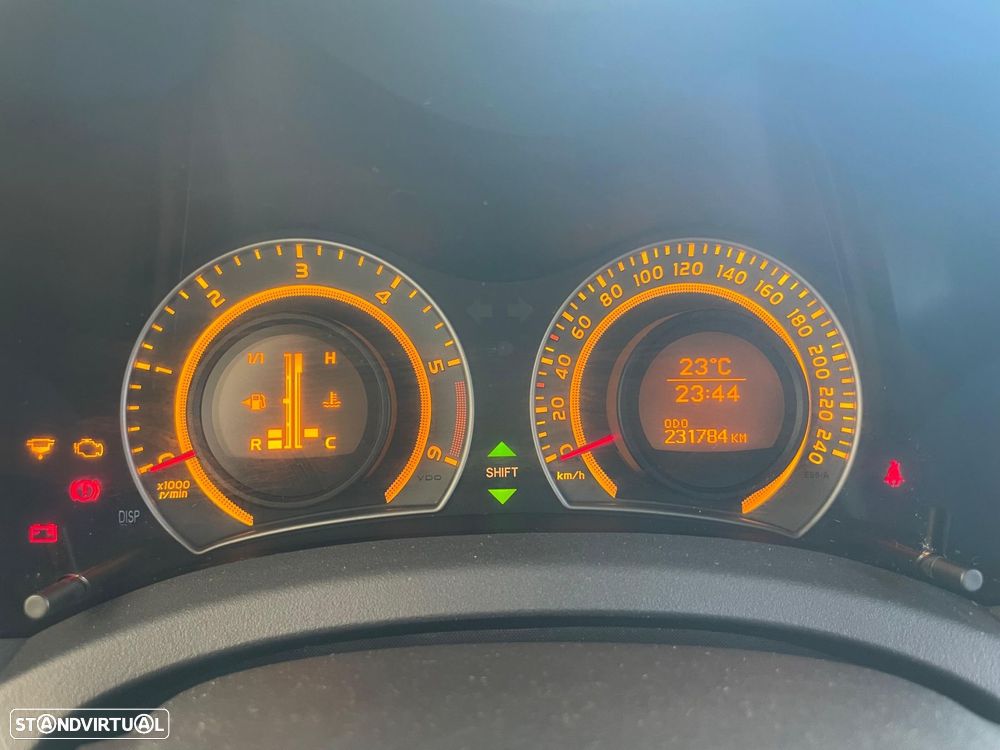 Toyota Auris 2.0 D-4D - 9