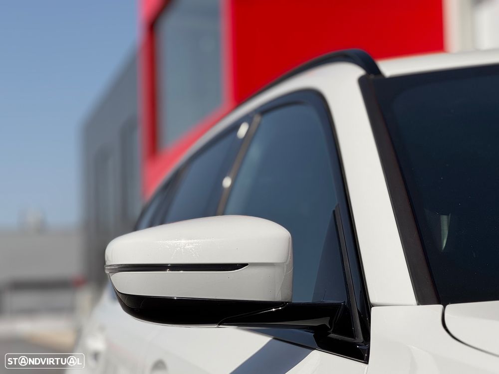 BMW 330 e Aut. M Sport - 17