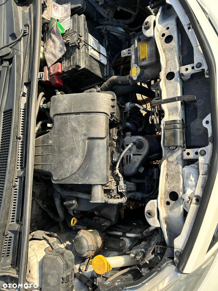 Toyota Yaris - 14