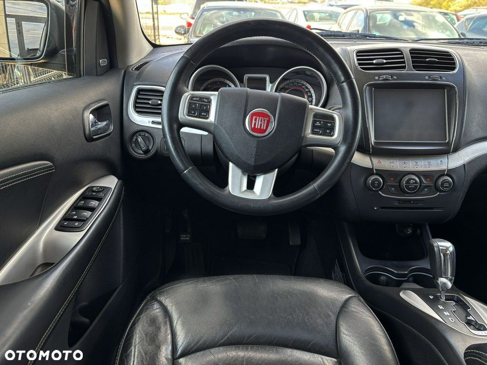 Fiat Freemont 2.0 Multijet Lounge AWD - 26