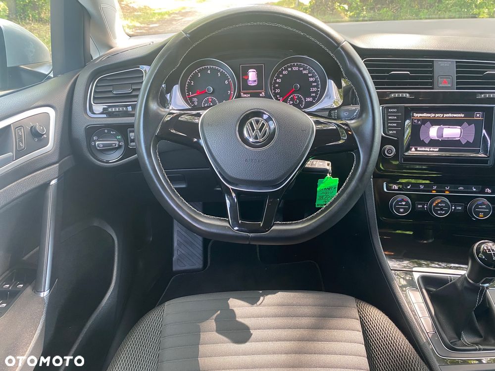 Volkswagen Golf 1.4 TSI BlueMotion Technology Cup - 16