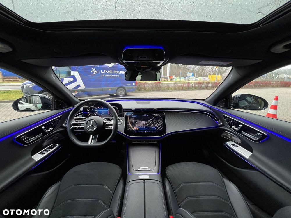 Mercedes-Benz Klasa E - 12