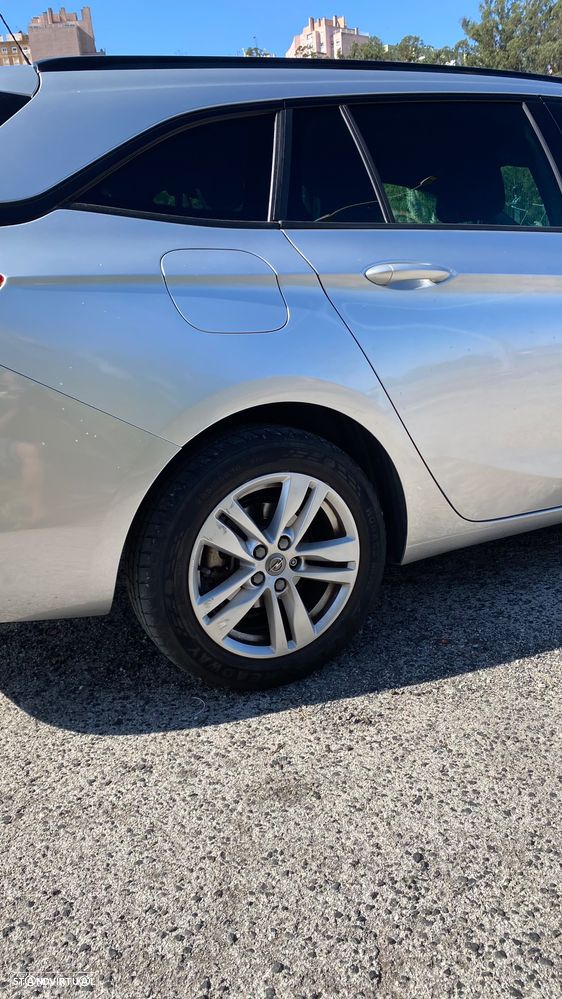 Opel Astra Sports Tourer 1.2 T GS Line S/S - 8