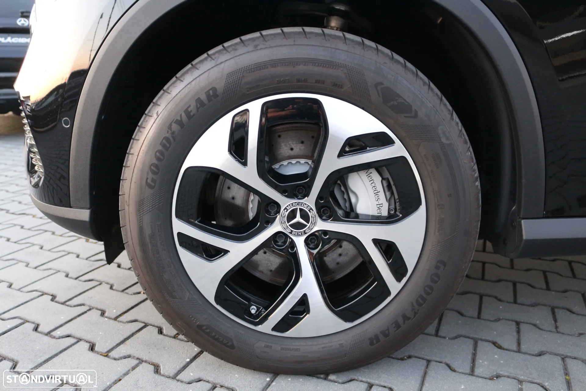 Mercedes-Benz GLC 300 de 4Matic - 44