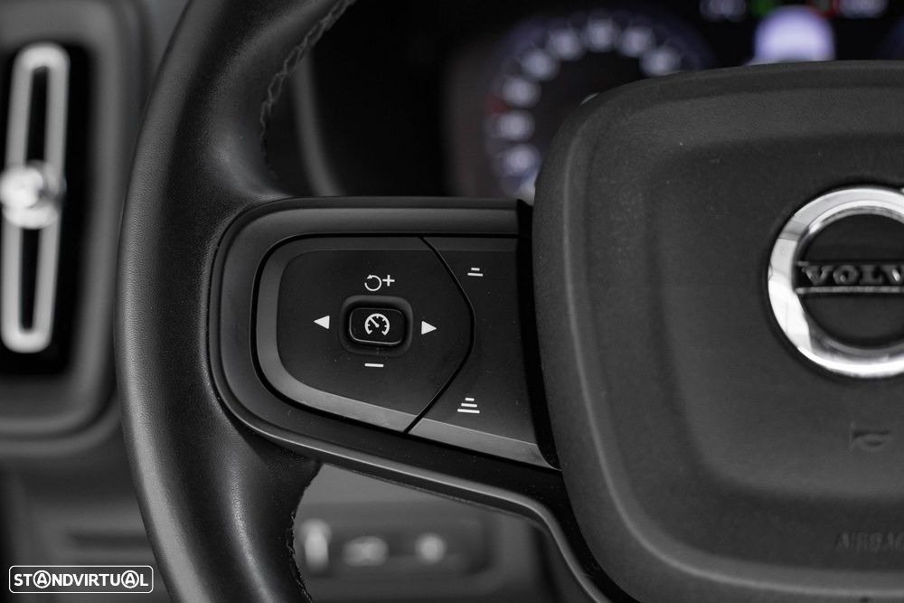 Volvo XC 40 1.5 T4 PHEV Inscription Expression - 26