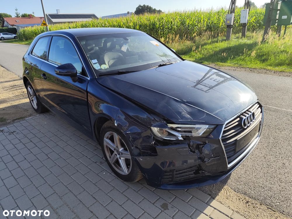 Audi A3 3-drzwiowe 1.6 TDI clean diesel Attraction - 7