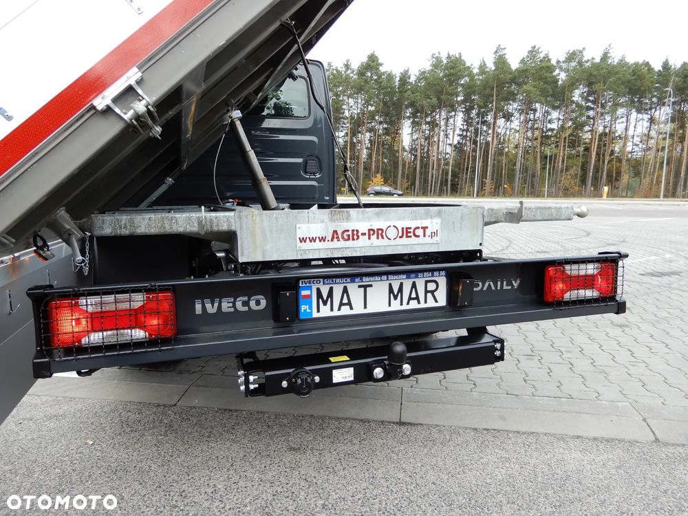 Iveco DAILY 50C18 Wywrotka Kiper Wywrot x 3 Strony 3.63 CM Długi Renomowanej Firmy AGB-PROJECT Rozstaw Osi 3450 mm Blokada Mostu HAK 3500 Kg 13 Tys Km Przeb. Stan Auta NOWY - 21