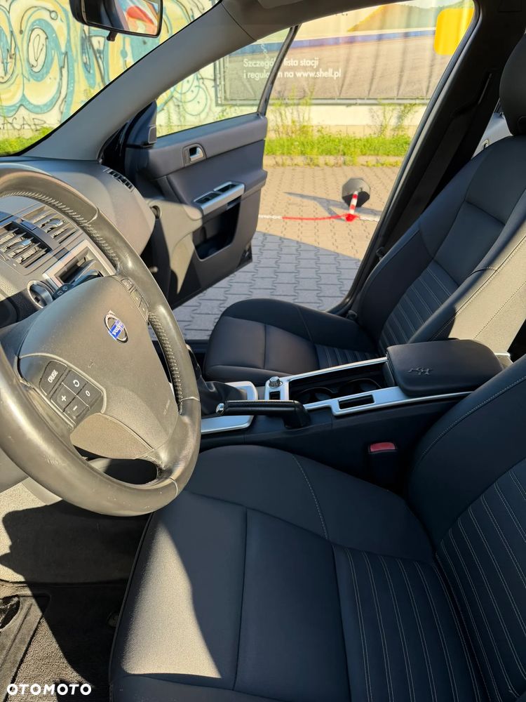 Volvo V50 D2 Business Edition - 22