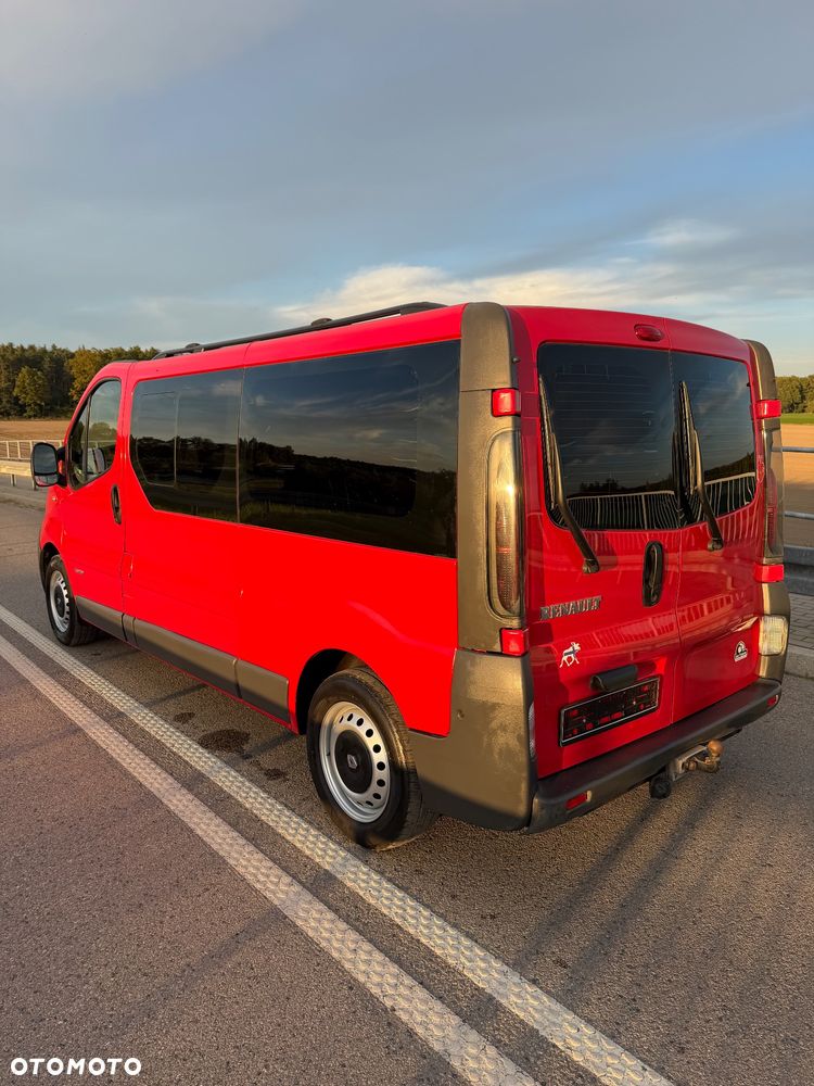 Renault Trafic - 23